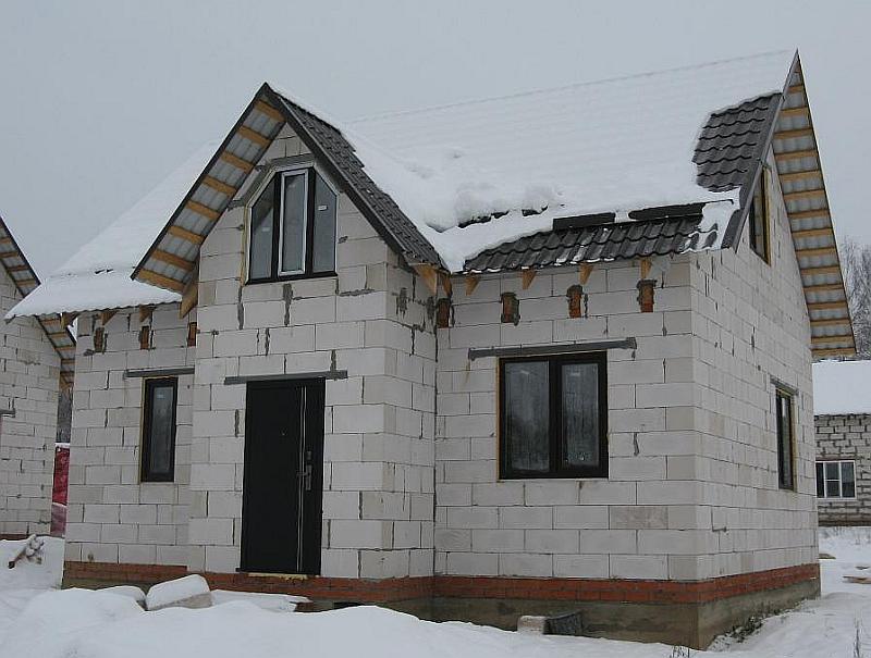 Небольшие дома из керамических блоков 